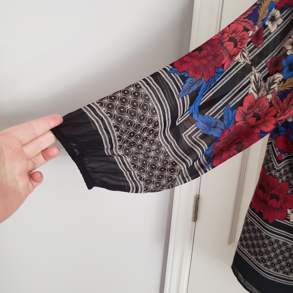 Floral boho style blouse - Picture 3 of 7